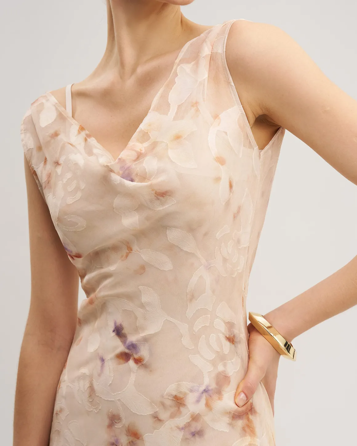 Apricot Floral Sleeveless Maxi Dress