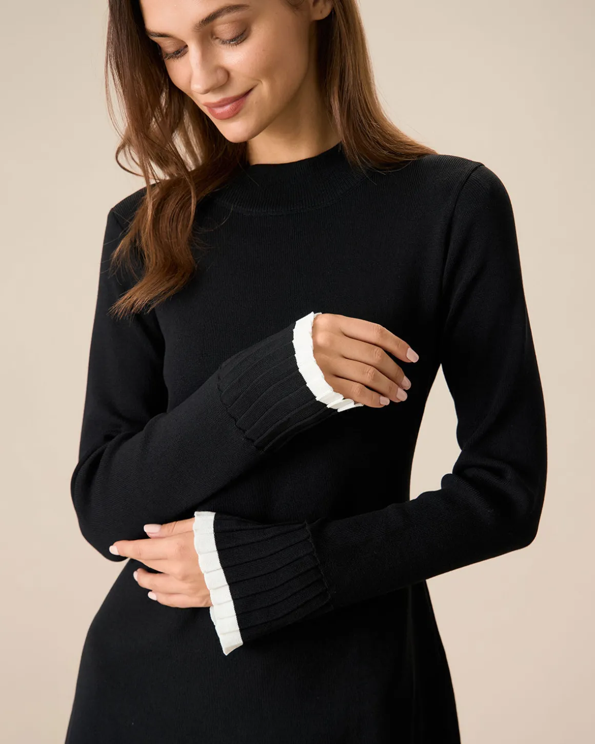 Black Contrasting Long Sleeve Sweater Mini Dress