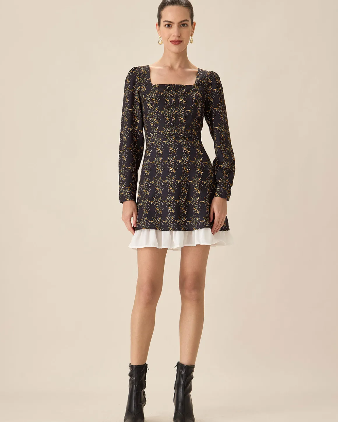 Black Contrasting Puffed Sleeve Mini Dress