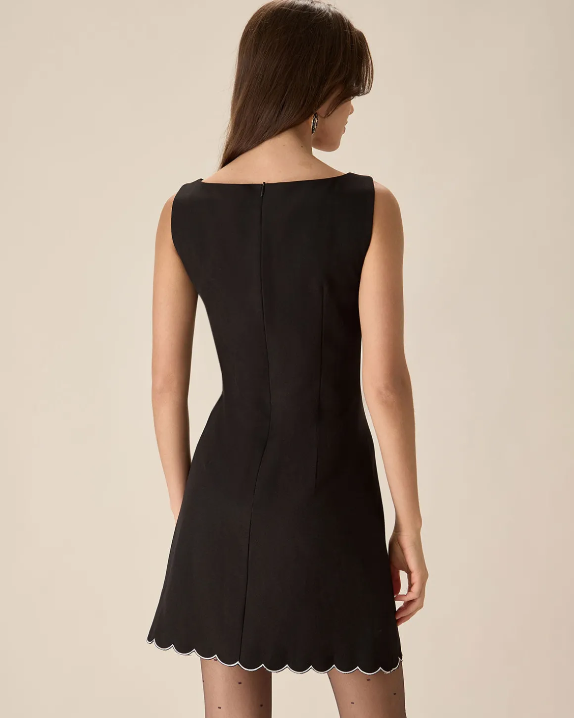 Black Contrasting Sleeveless Mini Dress