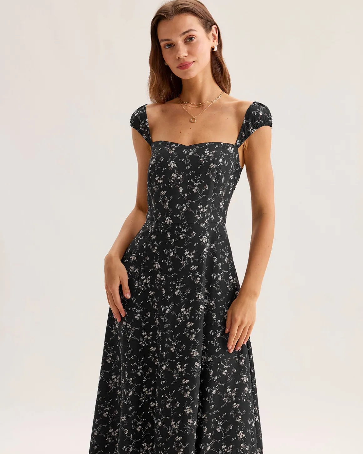 Black Floral Sweetheart Neck Midi Dress