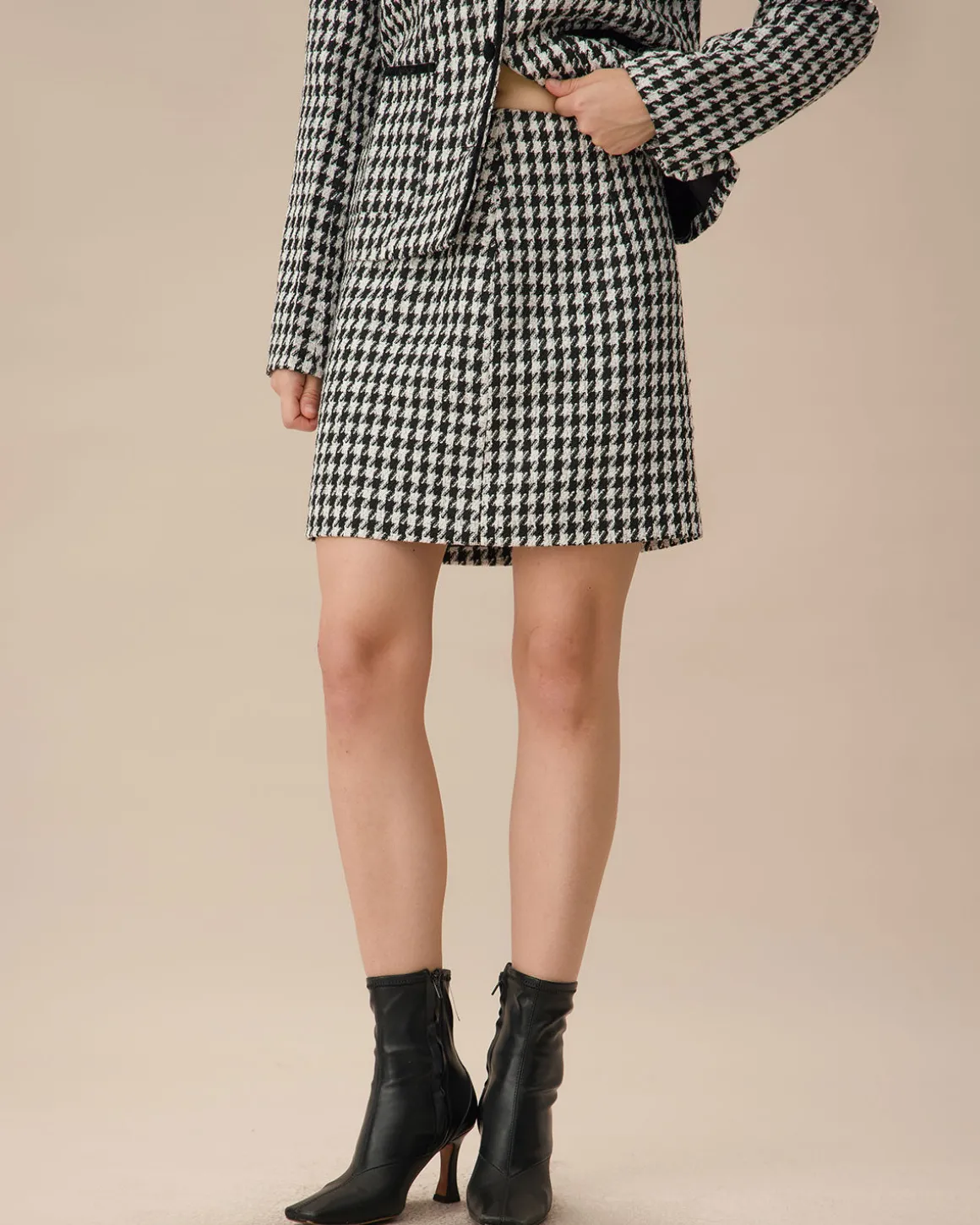 Black High-waisted Straight Tweed Skirt