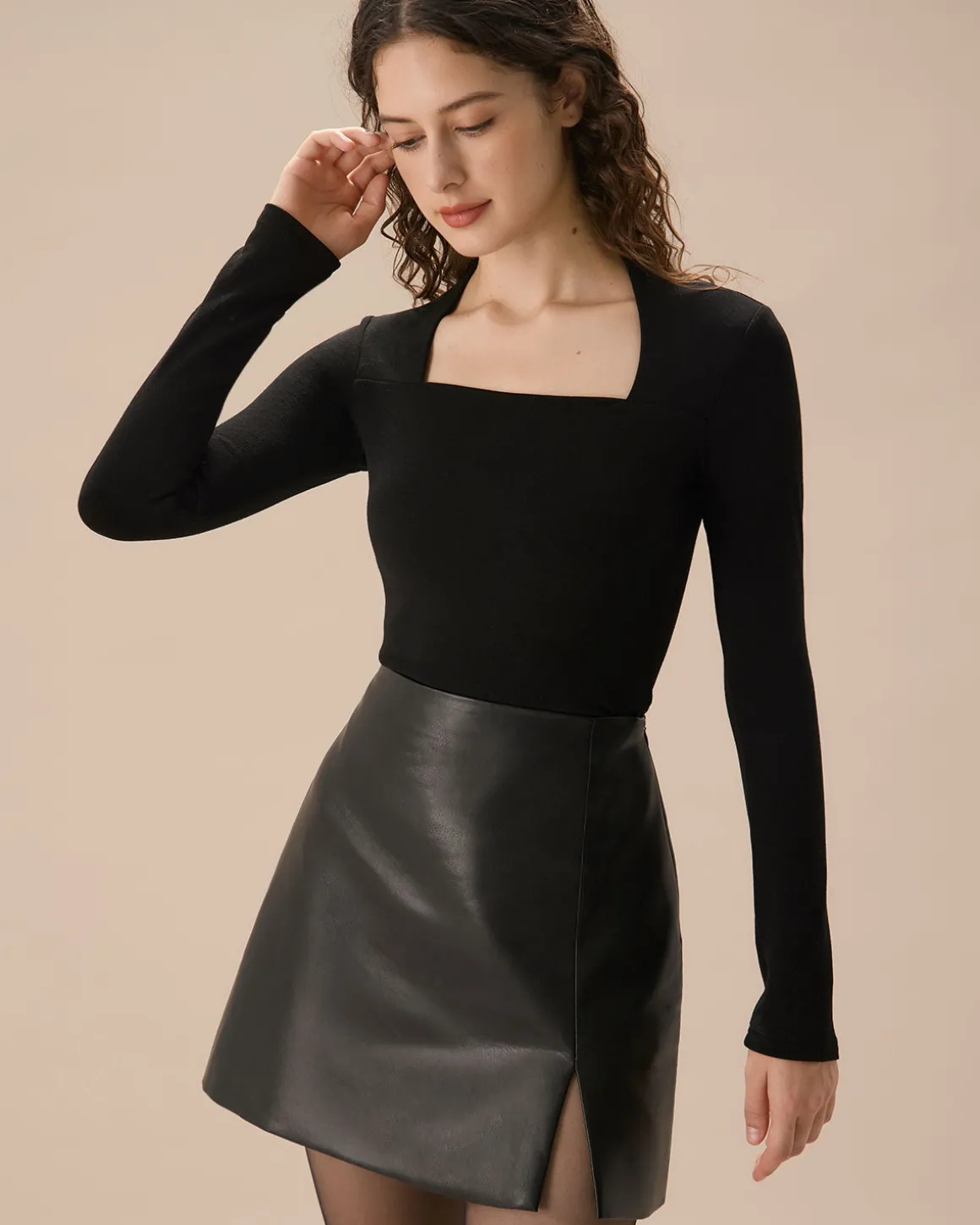 Black Square Neck Slim Knit Tee