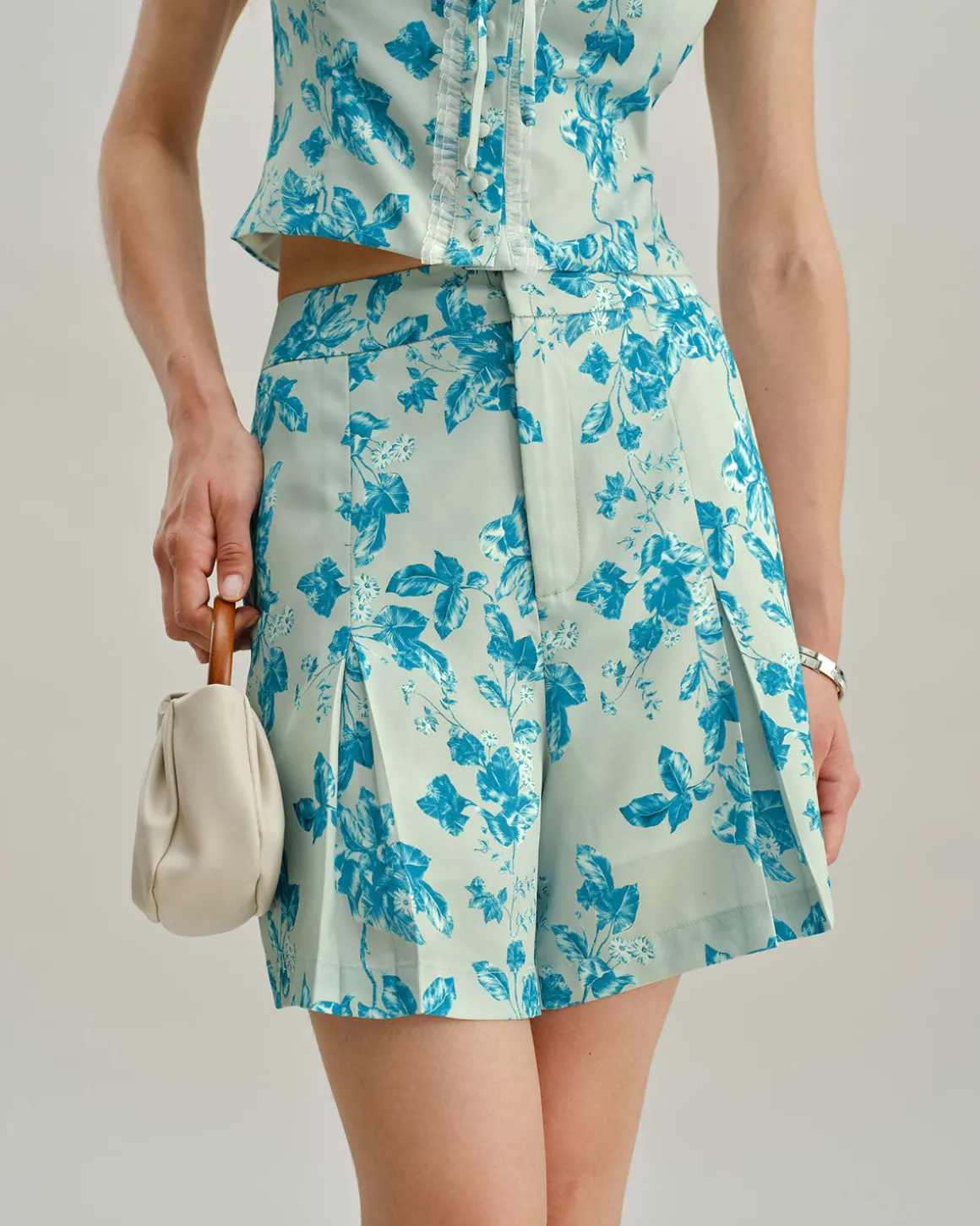 Blue Floral Pocket Shorts