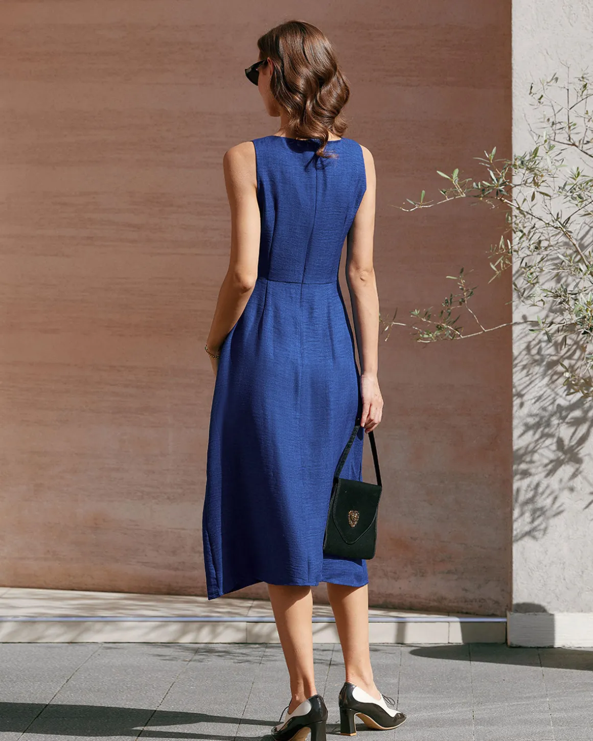 Blue Square Neck Pleated Sleeveless Midi Dress