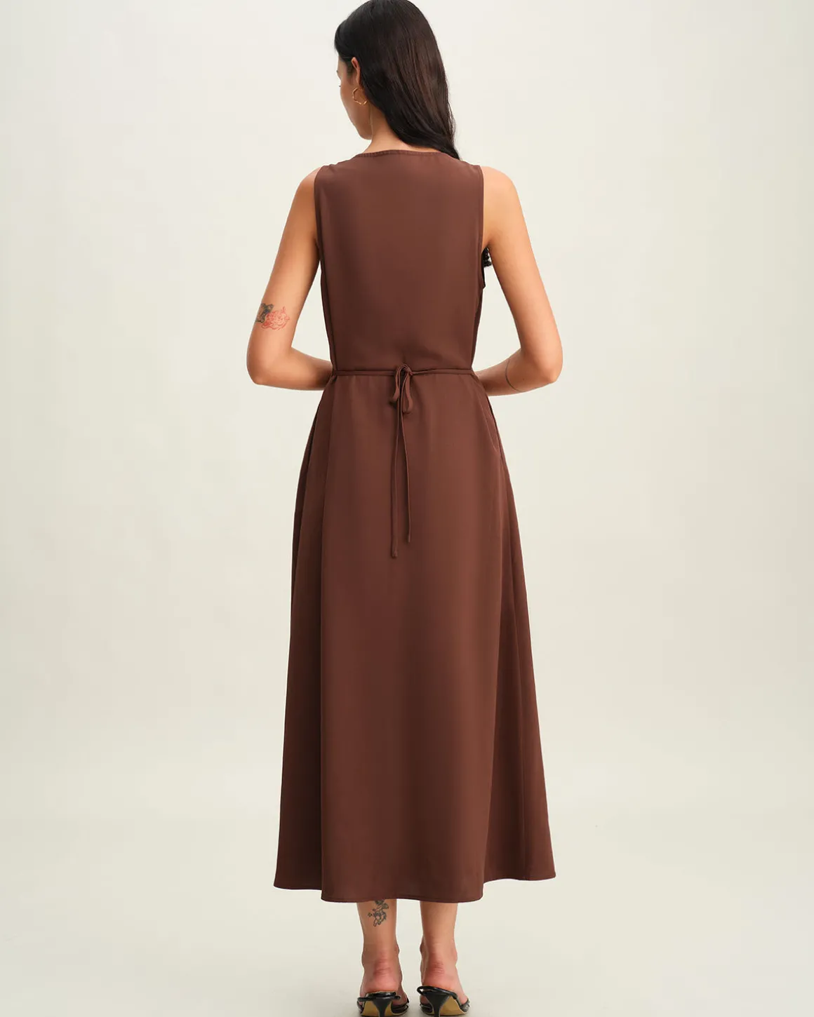 Brown Round Neck Button Sleeveless Maxi Dress