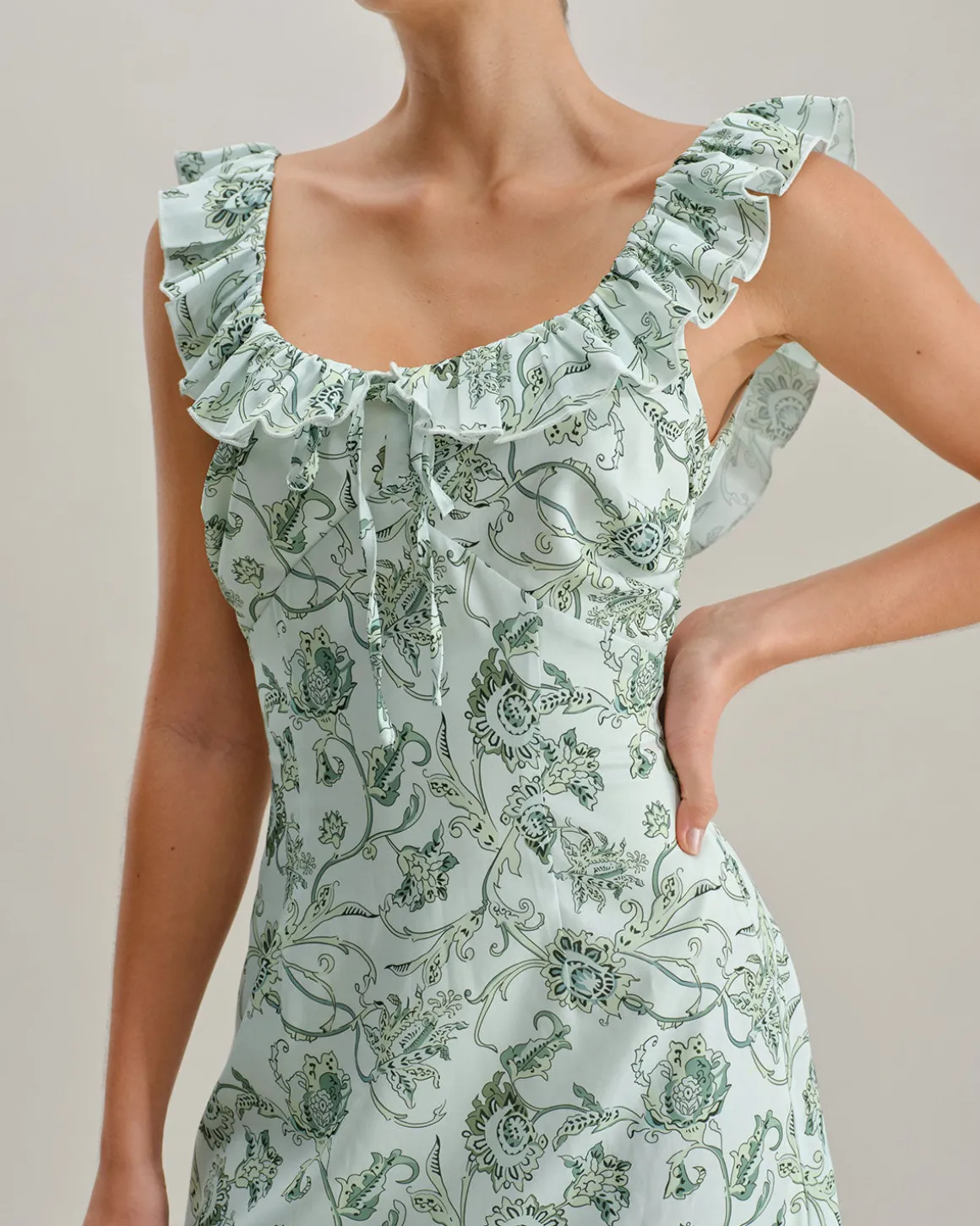 Green Floral Square Neck Ruched Midi Dress