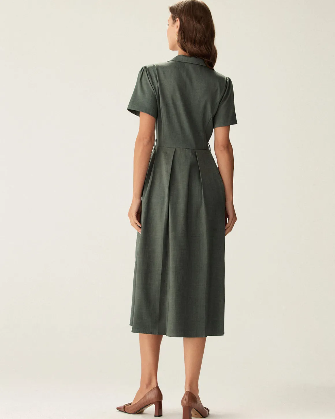 Green V Neck Pleated Button Midi Dress