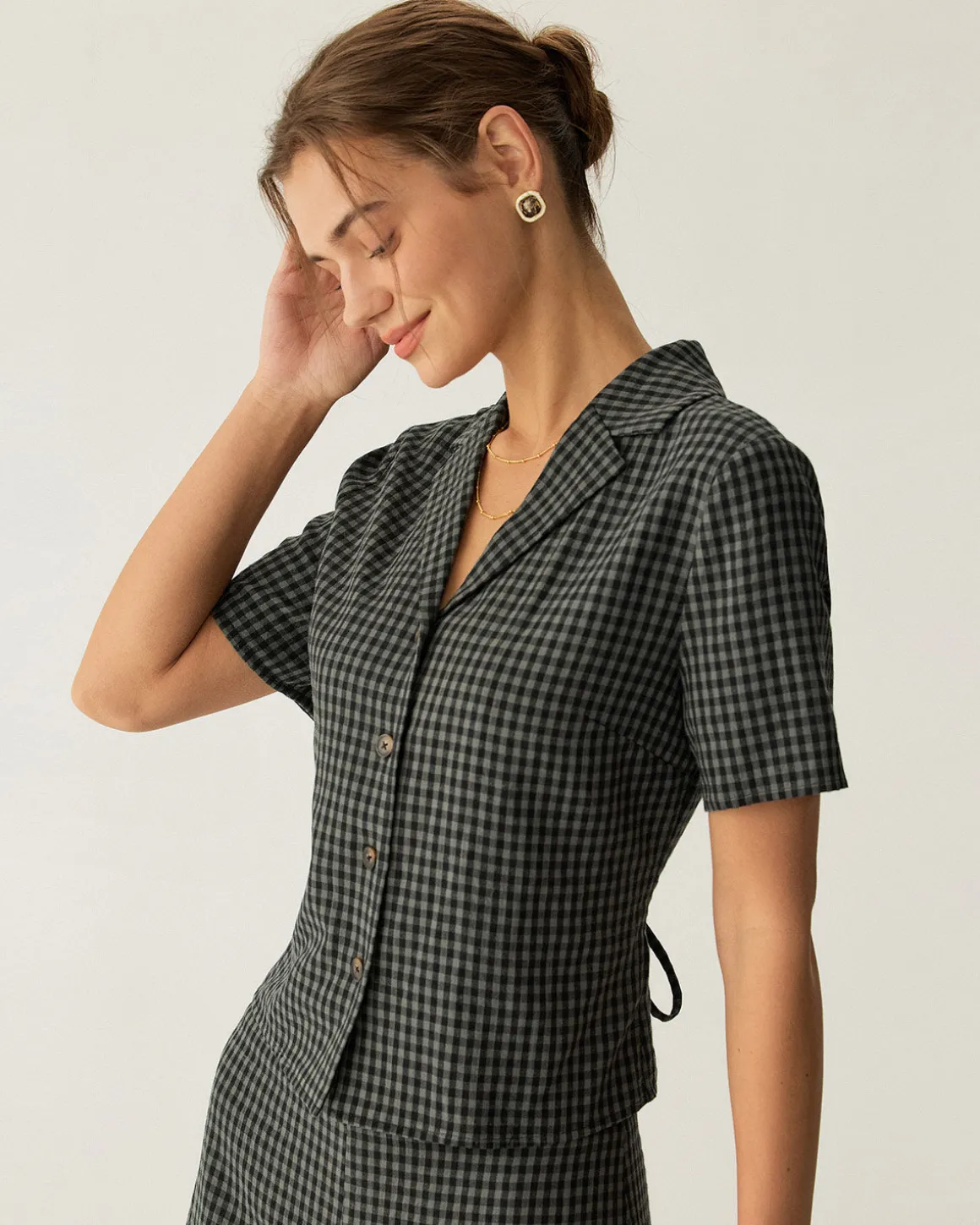 Grey Lapel Plaid Short Sleeve Blouse