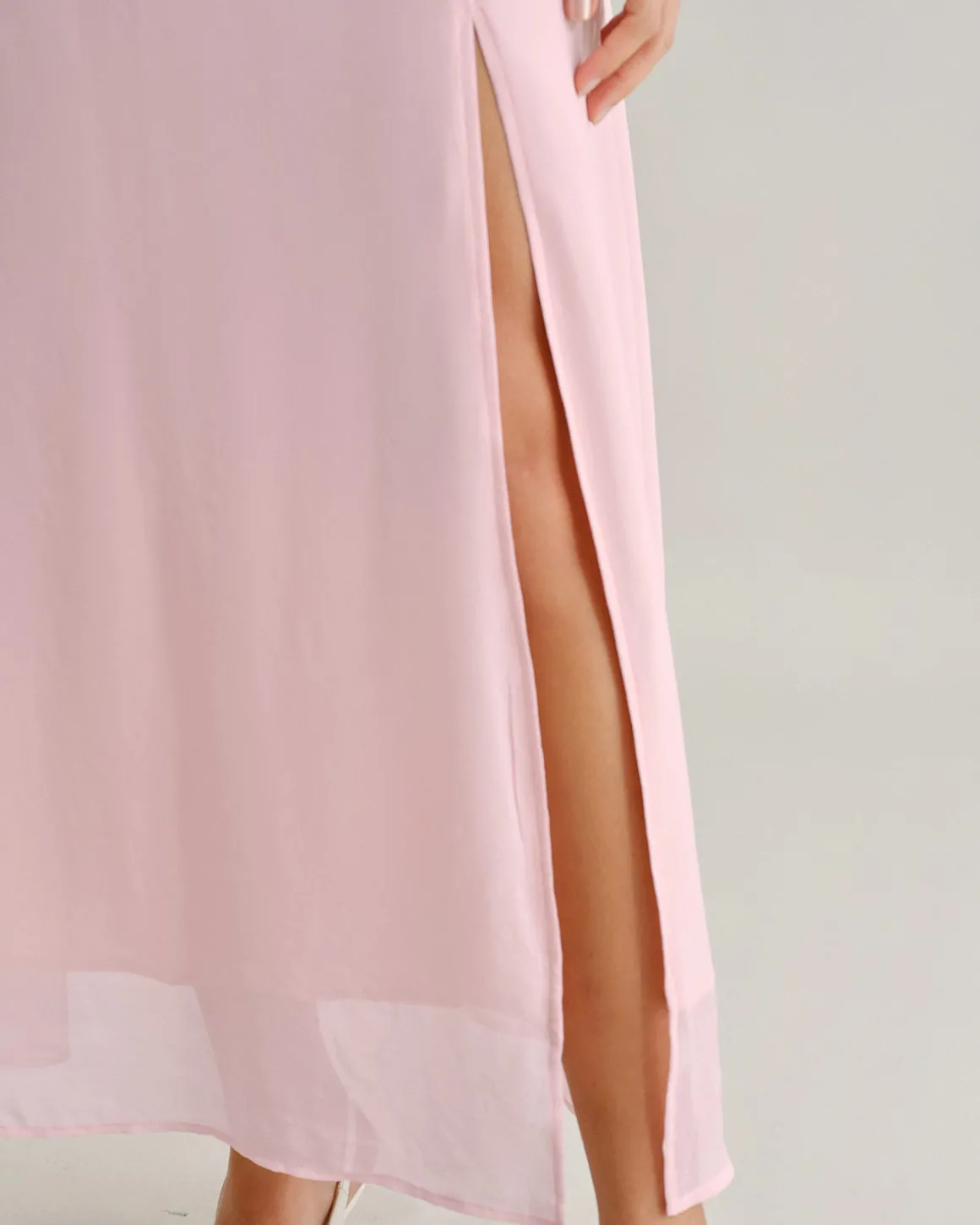 Pink Sweetheart Neck Chiffon Maxi Dress