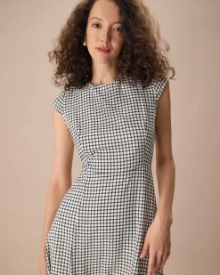 The Black Round Neck Cap Sleeve Plaid Midi Dress