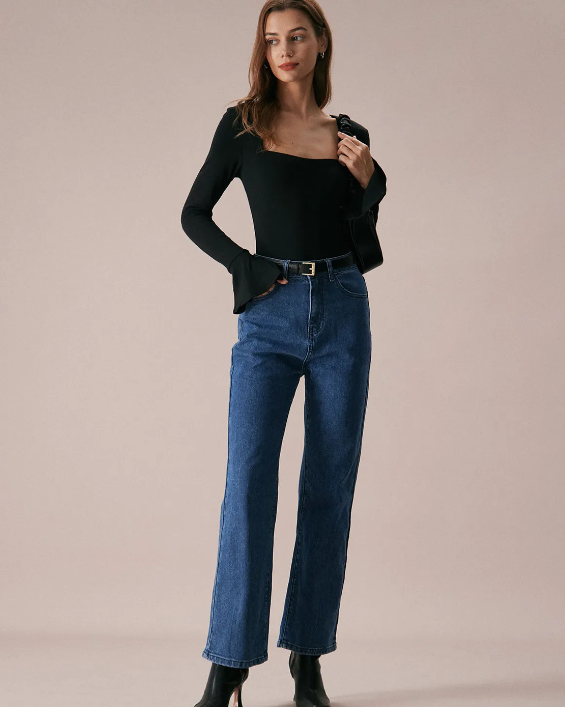The Black Square Neck Slit Flare Sleeve Tee