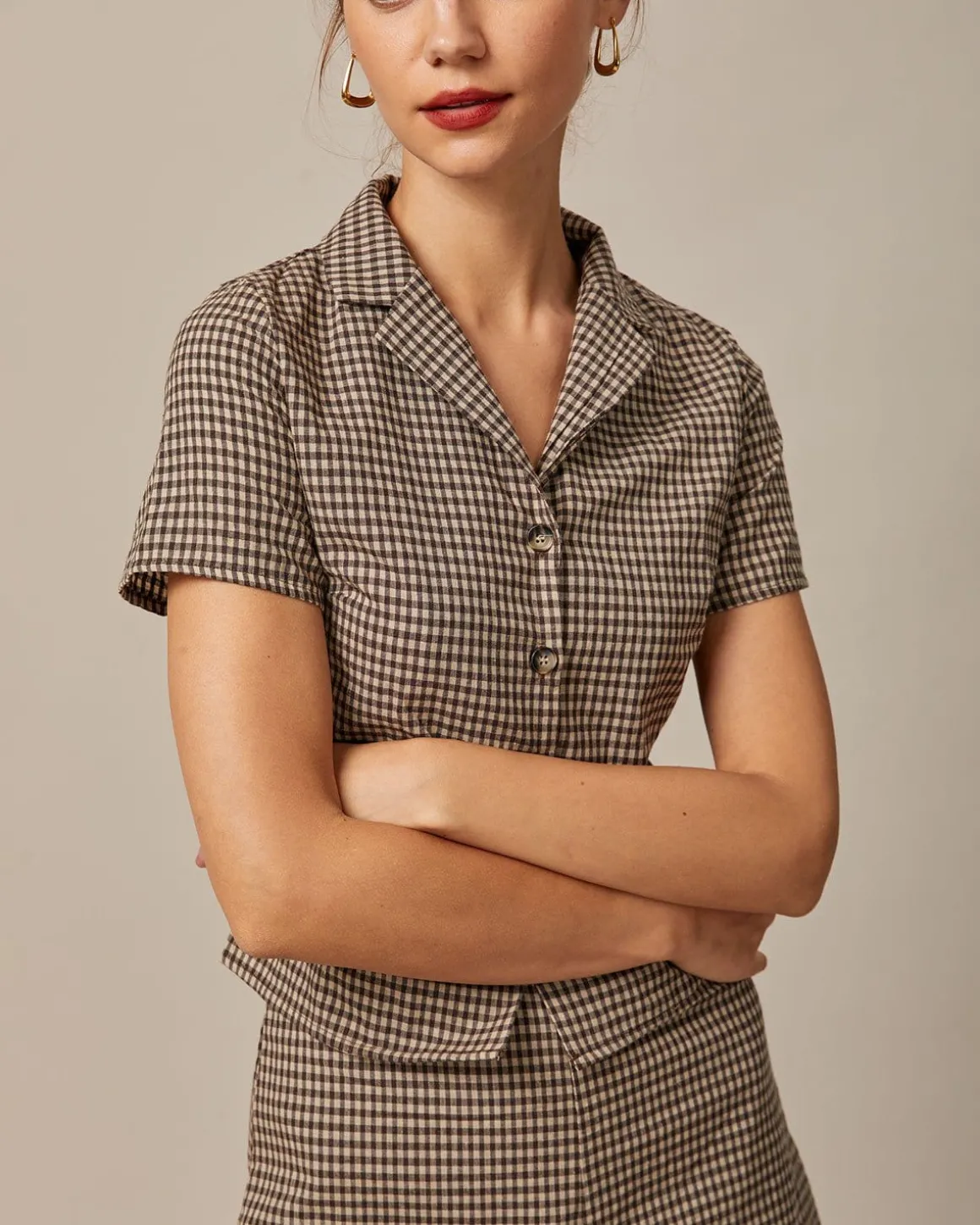 The Brown Lapel Plaid Short Sleeve Blouse