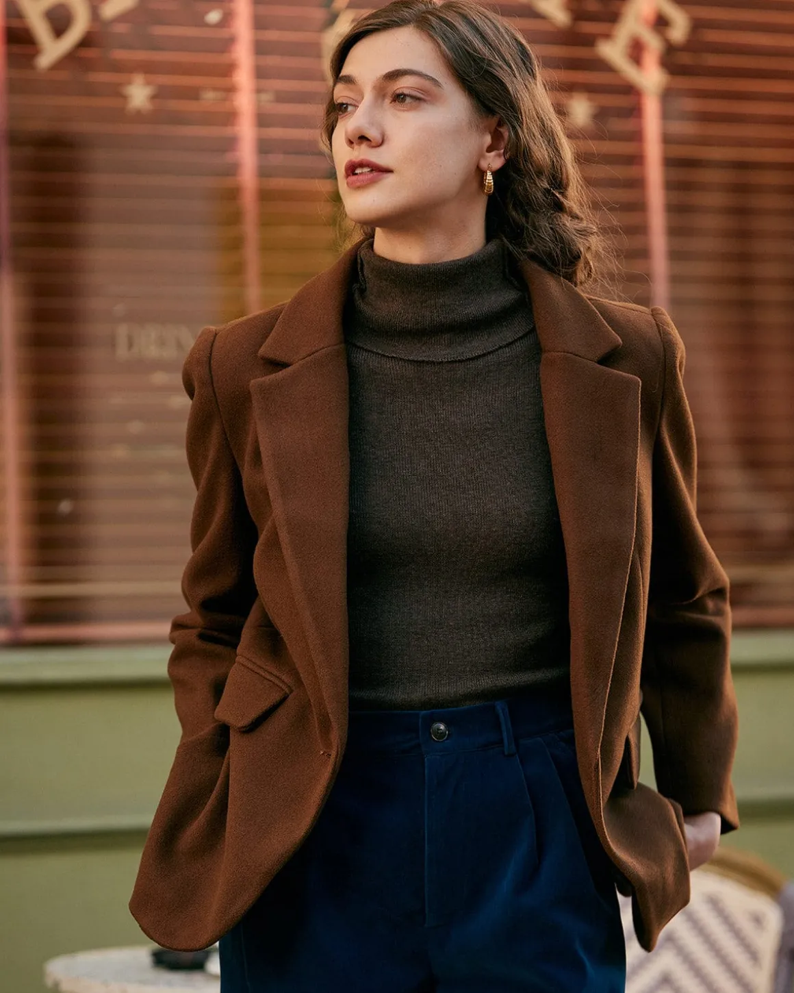 The Solid Collared Single Button Blazer