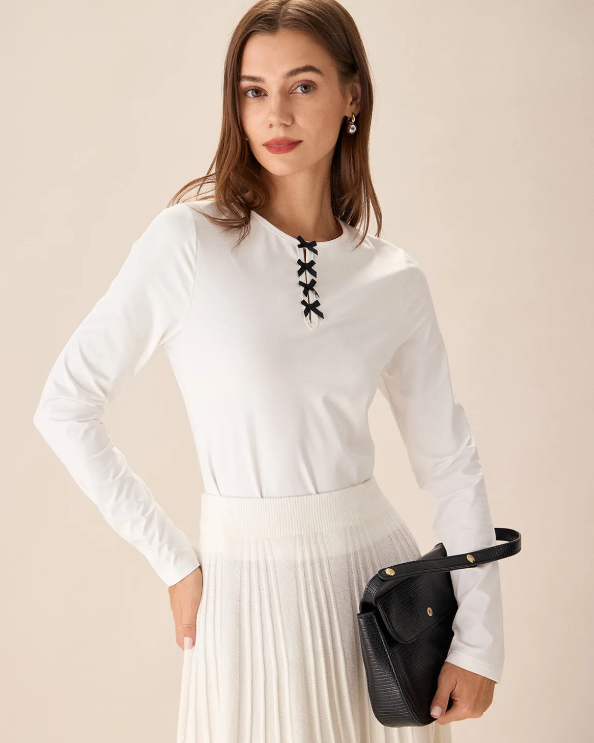 White Contrasting Bowknot Slim Tee