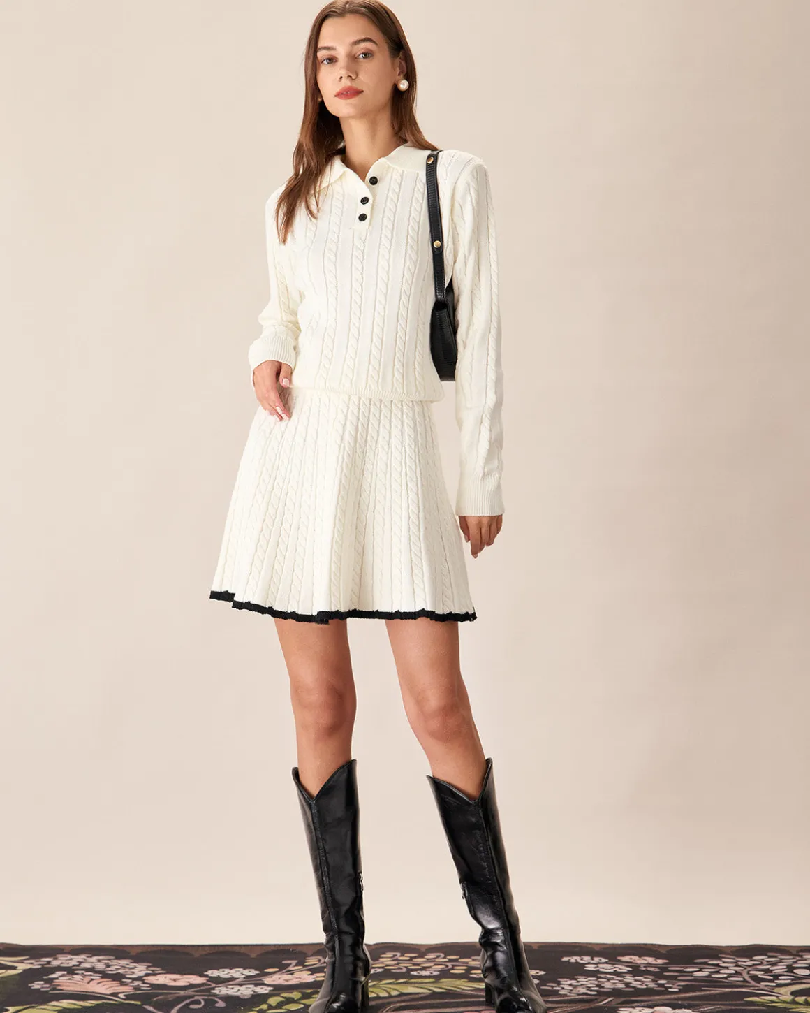 White Contrasting Knitted Mini Skirt