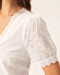 White Embroidery Puffed Sleeve Blouse
