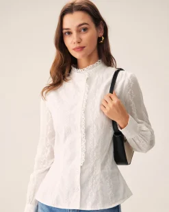 White Embroidery Round Neck Shirt