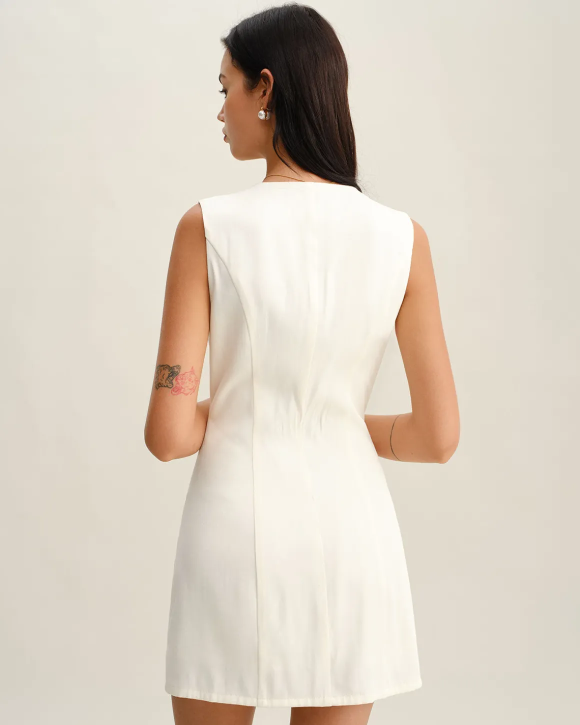 White Floral V Neck Sleeveless Mini Dress