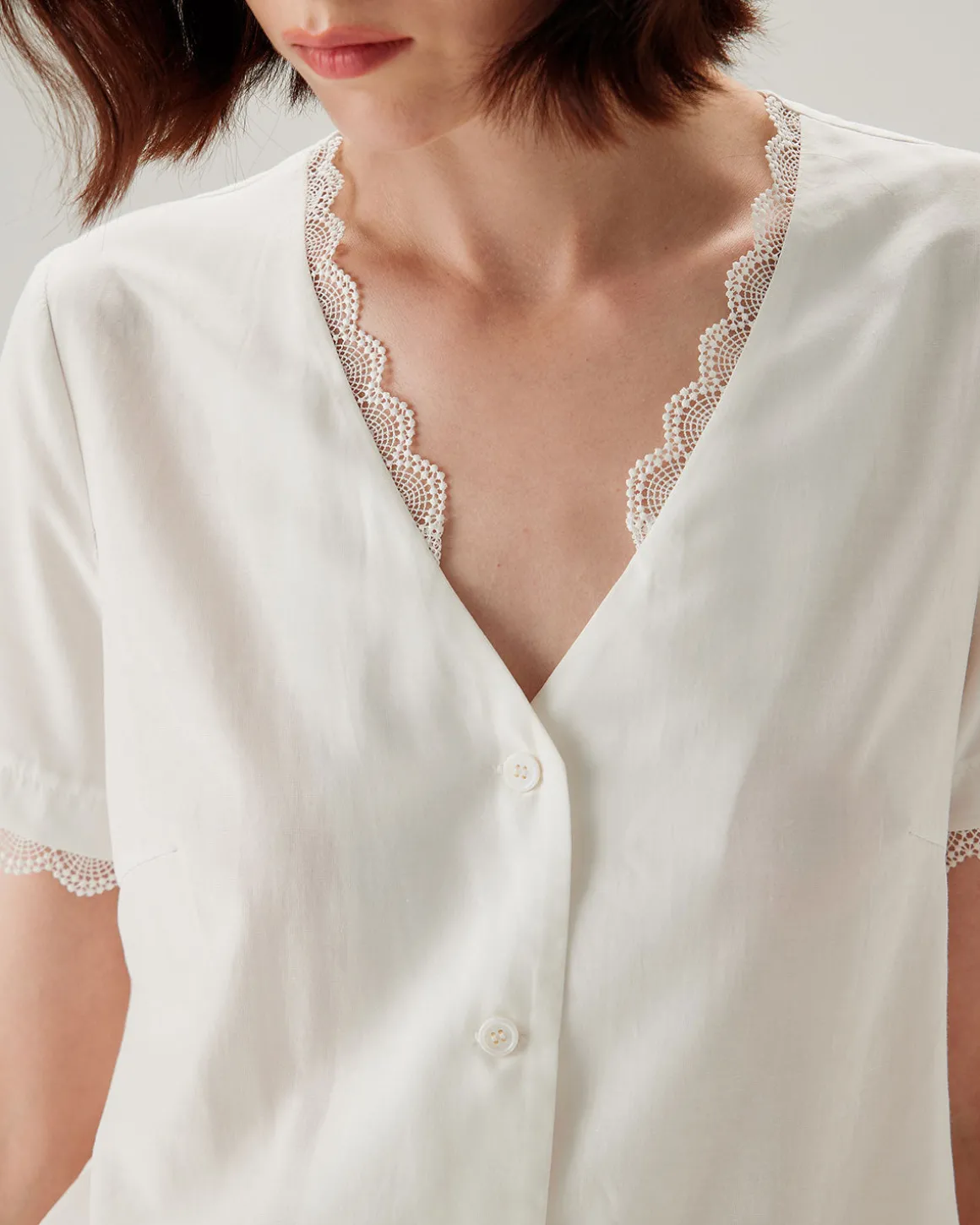 White Lace V-neck Blouse