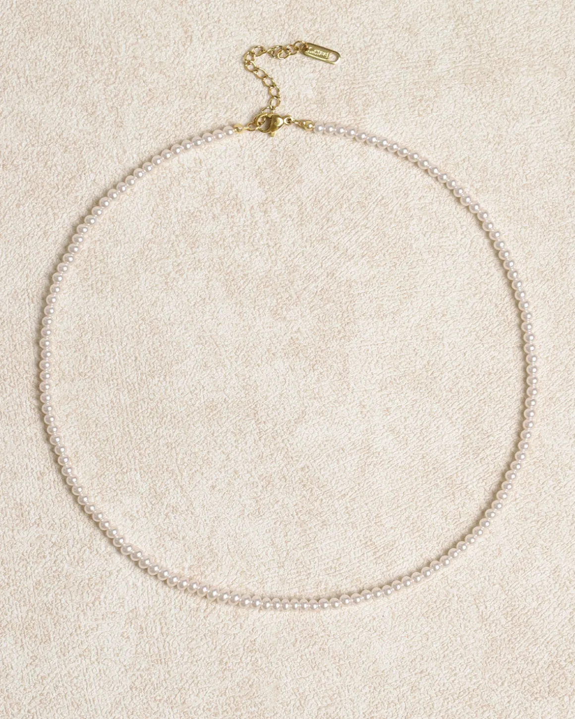 White Pearl Necklace