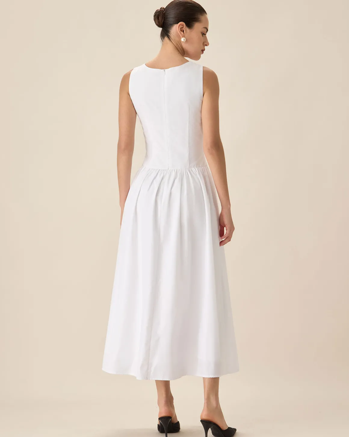 White Round Neck Pocket Maxi Dress