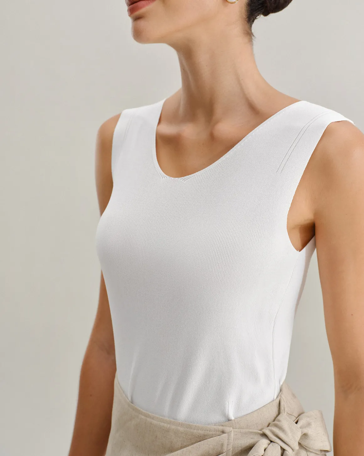 White V Neck Slim Tank Top