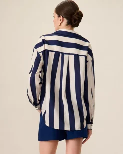 Women's Navy High-Waisted Pleated Shorts